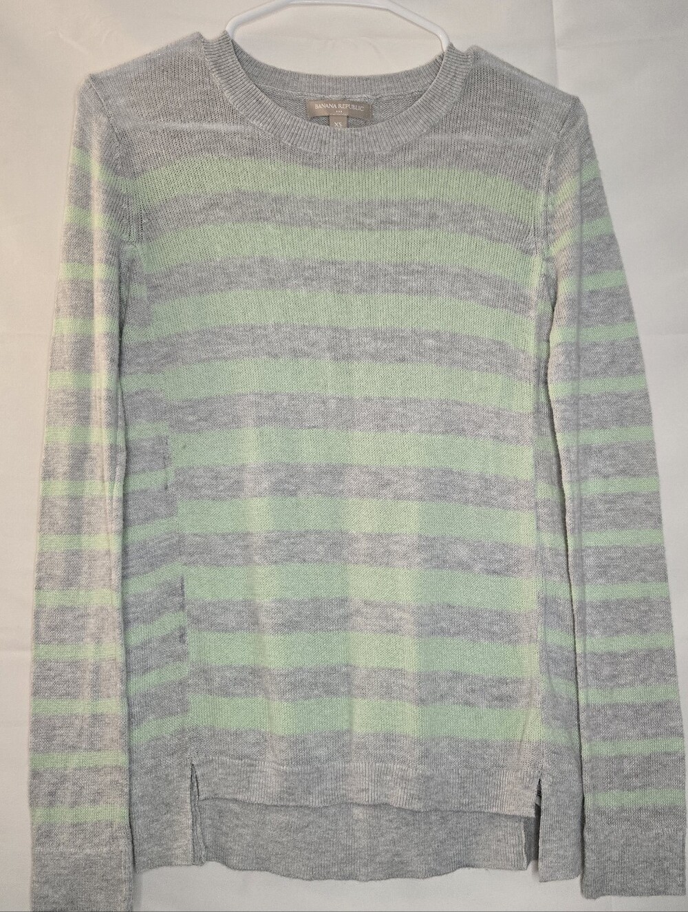 Banana Republic XS Mint green gray stripe long sleeve crewneck pullover sweater